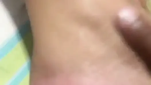 Evli kadın masaj yaptırıyor