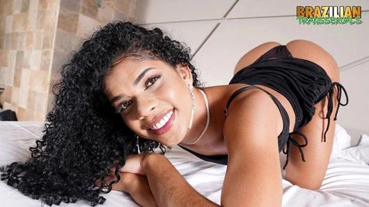 Brezilyalı transseksüeller: seksi yara ventura geri döndü