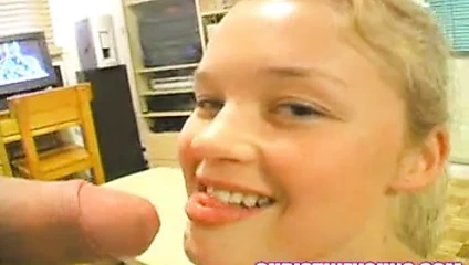 Christine genç - büyük çük oral seks