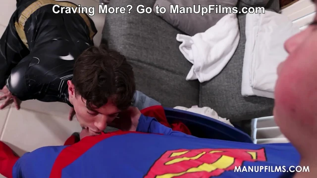 Adam Tyme ve Andy Adler Twinks Manupfilms'te cosplayde büyük yükleri paylaşıyor