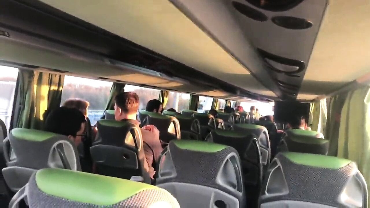 oral seks üzerinde the bus