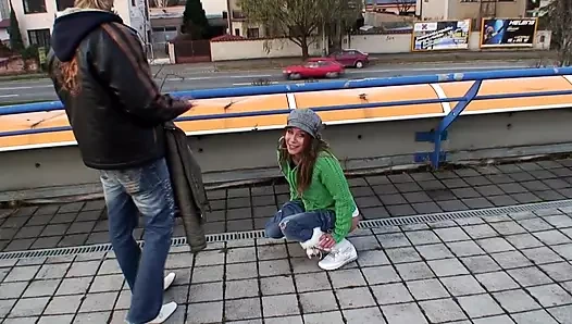 İçeri gel ve çarpıcı becerilerinin tadını çıkar