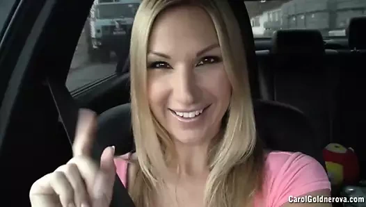 Carol goldnerova konuşuyor
