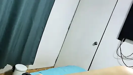 Sevgilim beni seksi iç çamaşırlarıyla alıyor