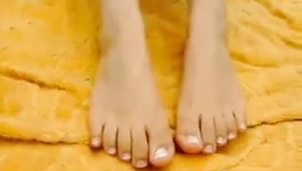 Sevimli ayak parmakları ve ayak tabanları ff24