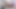 Beyaz adam yüzünü yatakta siyah amına sokuyor