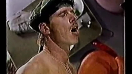 Tüm zamanların siyah civciv yüz cumshot hakkında söyle