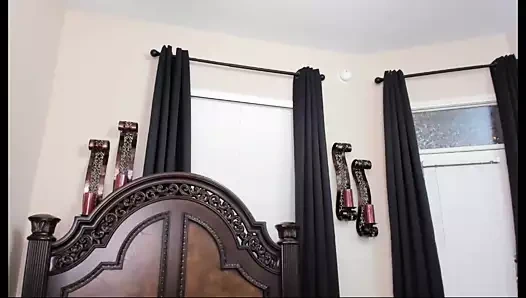 Dev memeler bebek seks bebeği ile oynuyor