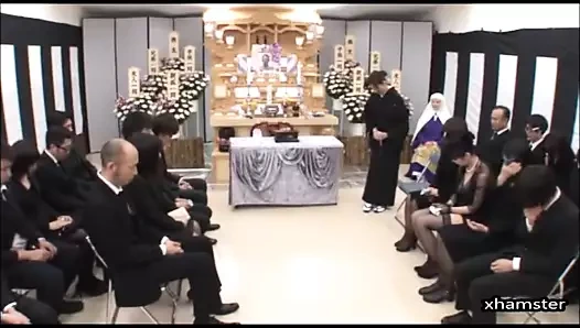 Herkes-aile baskısı ile seks