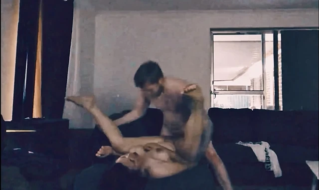 Aman tanrım yarağıma 💦 fışkırtmayı bırakamıyor