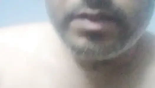 Seni ücretsiz sikeceğim.