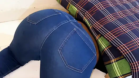 Open Big Boobs & Huge Ass Hot Maid in Tight Jeans Stuck Under Bed & I Started Masturbat After Seeing