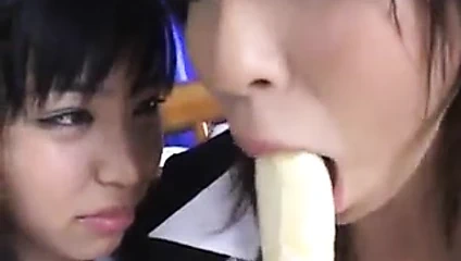 Mayuka &amp; junne okada - erotik japon değil üvey kızkardeşler