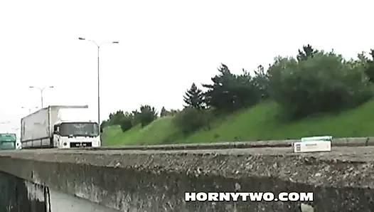 amatör çift lanet bir kenara yol ve tüm izlemek the esmer