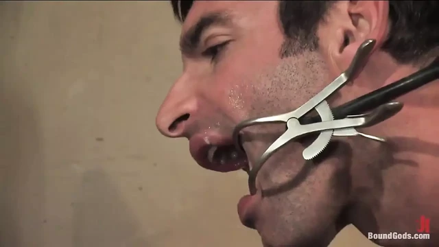 Predator Predator'a Karşı