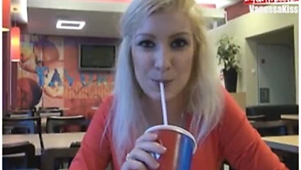 Vanessa Steht Auf halka açık seks!