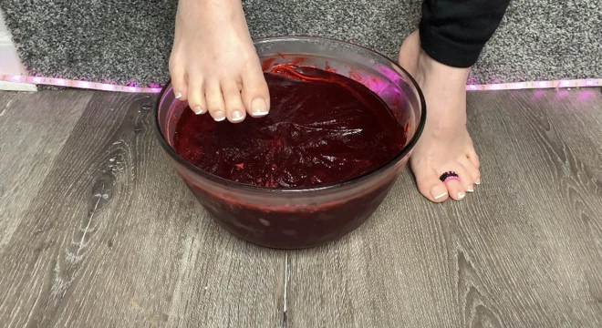 Asmr jelatin yemek ayak oyunu