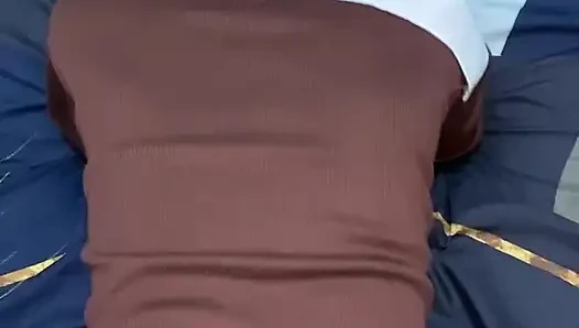 Ağzına tesettür giyiyor