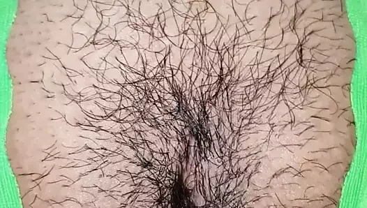 Se abre su panocha para coger en tanga abierta