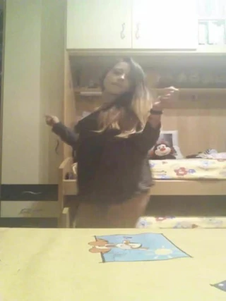 Ylenia BellaFigaTroia CULO SENSUALE