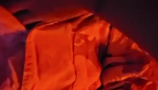 Yine Annemin Üstüne Yürüdüm.