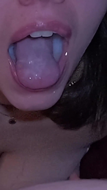 Ev yapımı amatör oral seks ve döl yutma