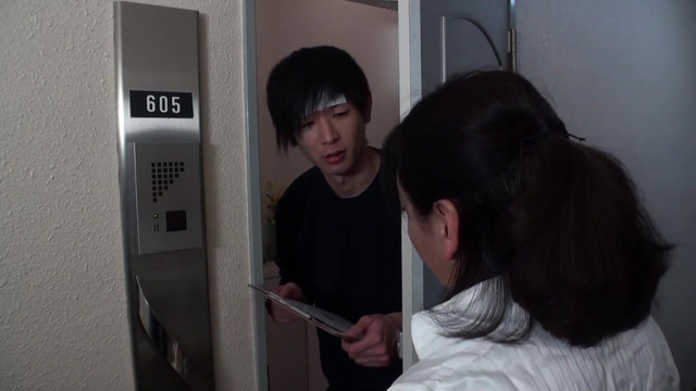 Housewife Away From Home, Relieves Tension With A  Familiar  Penis part 2