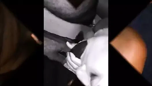 O horoz seviyor ve ben görünüşü seviyorum