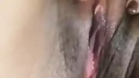 İranlı kız vücudunu gösteriyor - 3