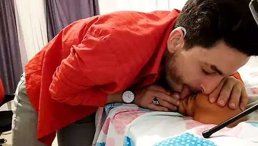 Esinin tatli amcigini yakaladim ve siktim ( Hot Turkish Sex )