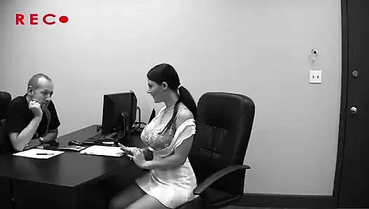 Mavi gözlü sürtük