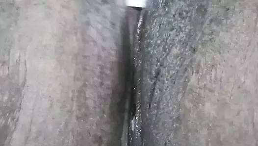 Seksi ateşli latin hitachi ile harika bir orgazm yaşıyor