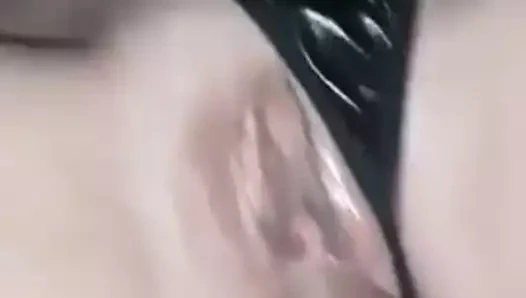 İsveçli üvey anne
