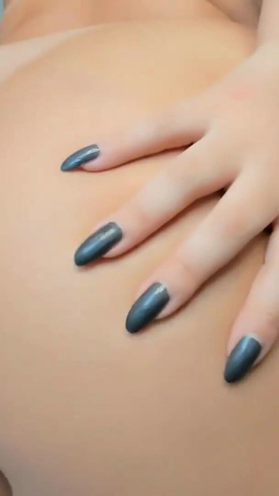 Seksi latin amcığını yalıyor ve sakso eğitimi - ağzına boşalmalı lezbiyen | Klip 3