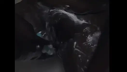 Azgın kadın sert seks için yalvarıyor