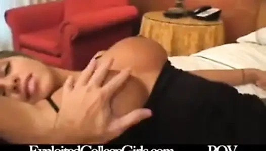 Tiffany ve Sasha - bakış açısı