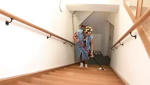 Seksi ev kadınları amının derinliklerine yarak alıyor - 1