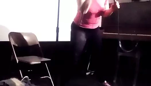 ganimet tweak üstsüz komedi