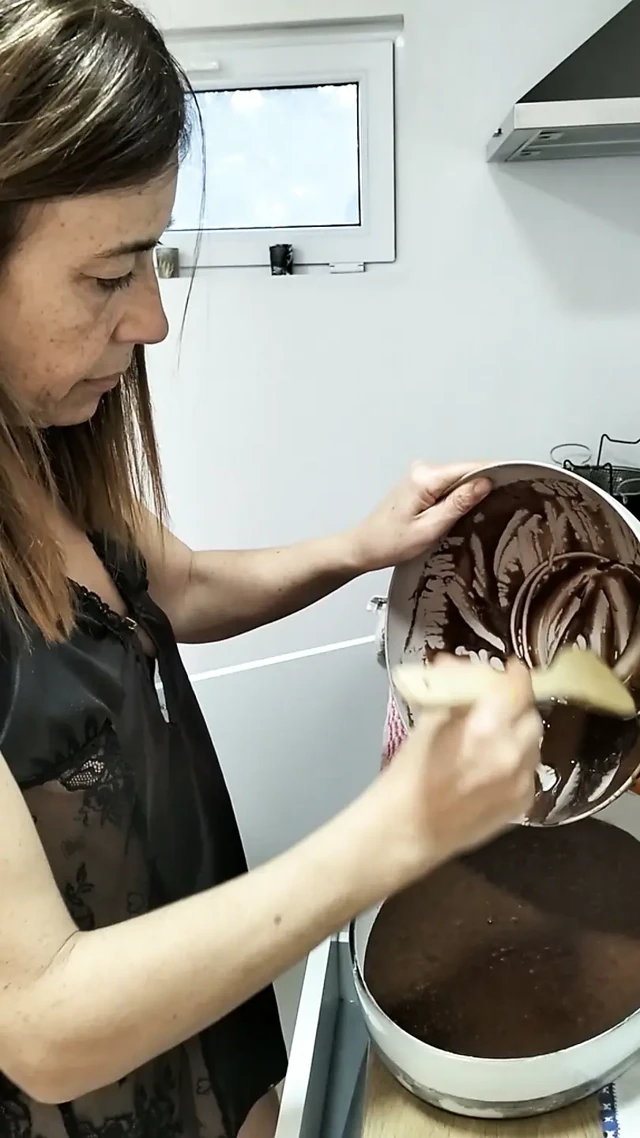 SPERM CAKE - MILF, POV, LATINA