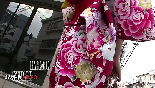 Взрывные японские минеты Nozomi Hazuki приводят к интенсивным кримпаям