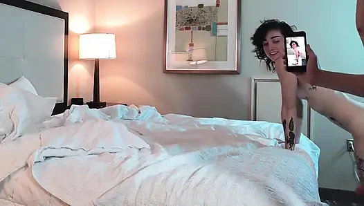 Süper ateşli minyon dövmeli genç kız korunmasız sikiliyor - derleme 3