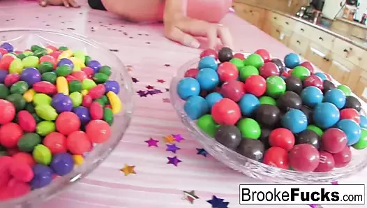 brooke ve marie luv candyland
