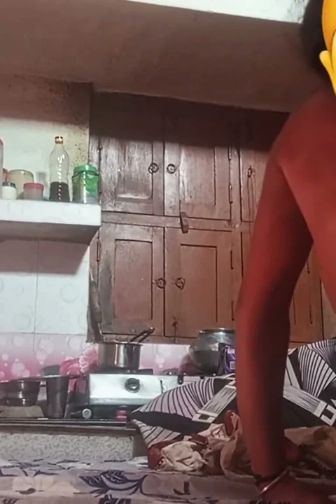 Üvey kız kardeş