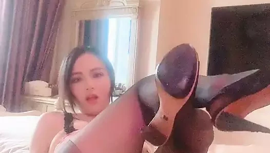 siyah ipek MİLF baştan içinde bir otelde