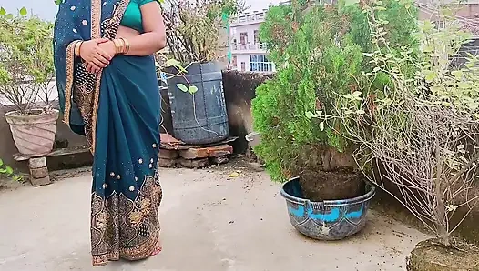 Indian Desi padosan bhabhi ki jordar chudai Hindi Audio