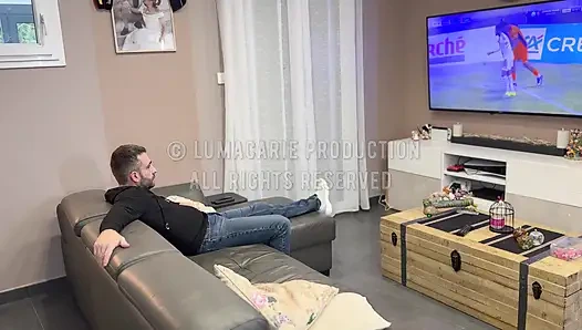 Marie Lumacarie Ve Babyfantasy83 Futbol Önünde Sevişiyor