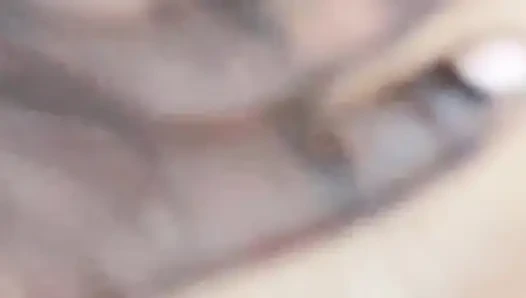 Hintli tamil koca evli kadın vibratörle güzel köylü kadınları sikiyor