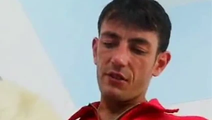 Oğlan gösterir olgun bayan onun horoz 1