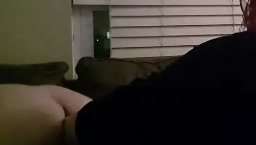 Kıçım yumruklanıyor!