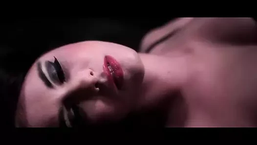 J'adore - baştan çıkarma ve şehvet sc3